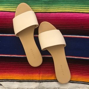 New NISOLO Isla Slide in Bone